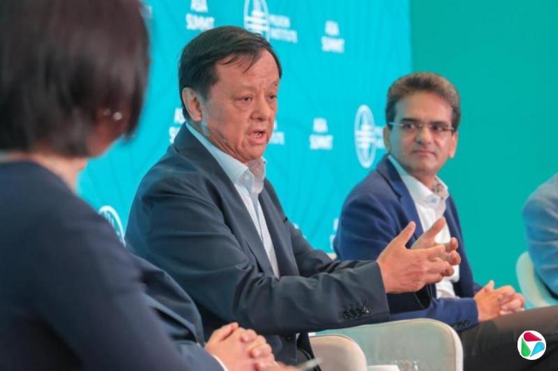 李小加:补偿经济增长中对数亿农民欠债是中国的未来