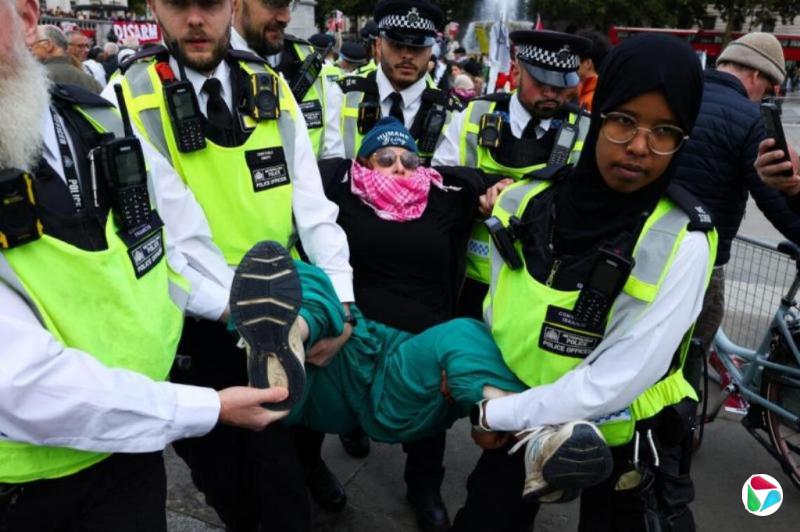 伦敦警方在反对禁亲巴示威活动逮捕约442人