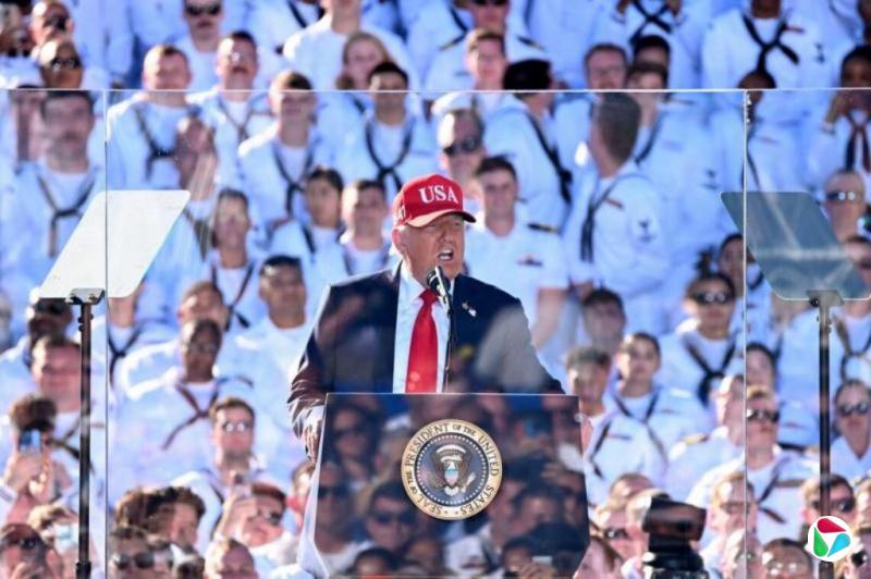 特朗普:袭击运毒船非常成功 将开始关注陆路毒品贩运