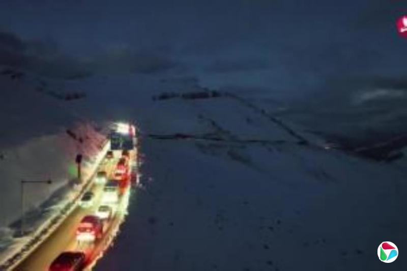 新疆喀纳斯景区道路解除交通管制