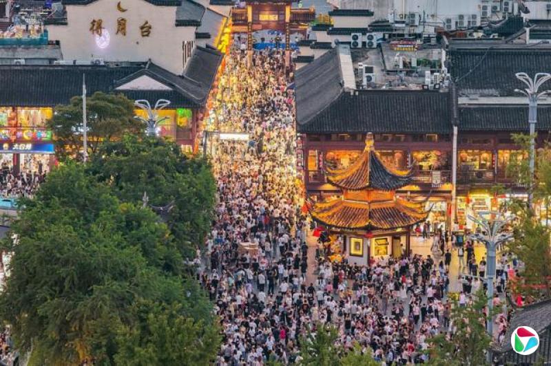 105չڼ䣬йʡϾеϾϾǰ˳ӿ101Ϊڰġ˫ڡڿȫĿĵοͼ