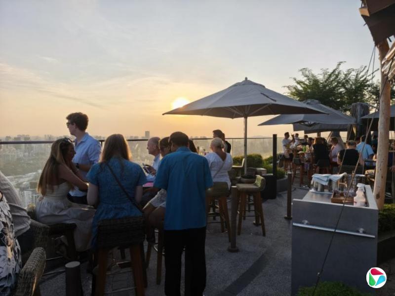 严孟达:看别人怎么看“我们”