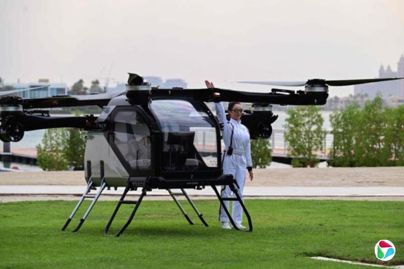小鹏飞行车在迪拜首飞
