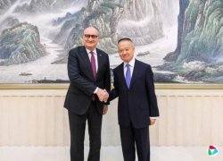 <b>ǻפʹ  »</b>