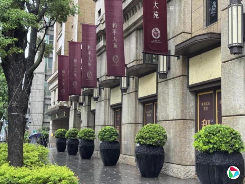 太子集团在台两新加坡负责人 因卷款洗钱等罪名被通缉