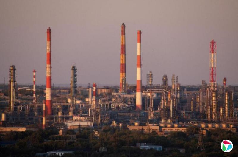 欧盟采取新制裁措施 2027年起禁俄天然气进口