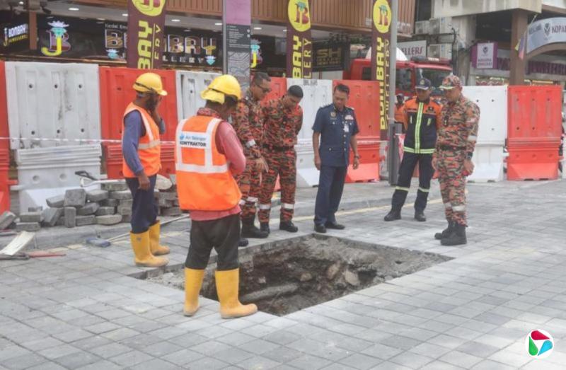 去年地陷夺命地点附近 吉隆坡又地陷