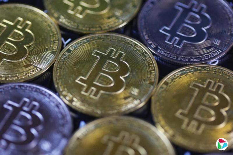 科技股抛售拖累 比特币跌破10万美元水平