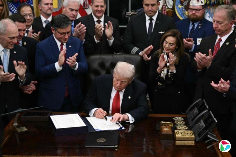 纪文宇:民主党缘何中止停摆战