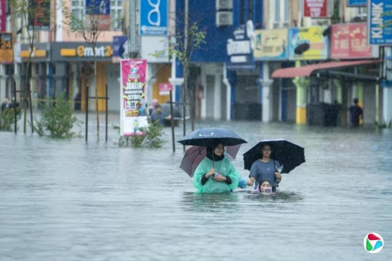 马国七州水灾 逾万灾民紧急疏散