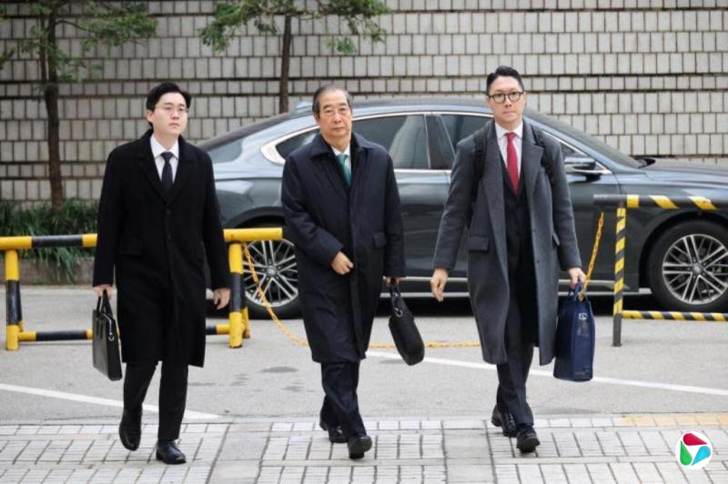 韩国检方寻求判处前总理韩悳洙15年监禁