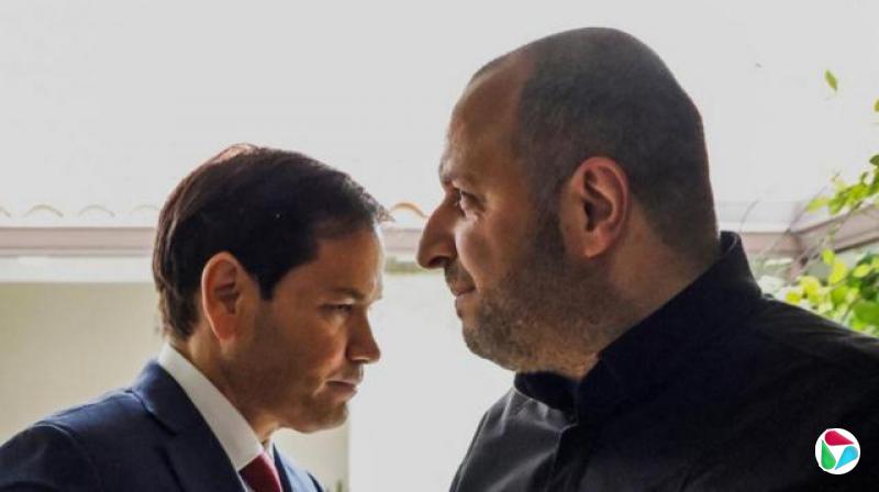 美国国务卿卢比奥(左)和乌克兰国家安全委员会秘书长鲁斯捷姆·乌梅罗夫