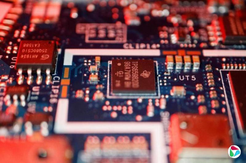 知情人士:中国筹备5000亿人民币国产晶片扶持方案